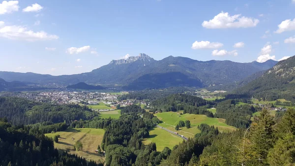 Eine Luftaufnahme Der Schlossberg Burgwelt Ehrenberg Reutte — Stockfoto