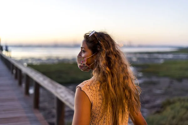 Shallow Focus Shot Caucasian Female Posing Outdoors — Stock Photo, Image