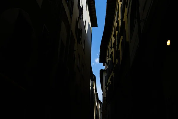 Low Angle Shot Old Town Buildings — Stock Photo, Image