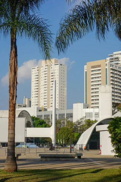 Sao Paulo Brazil 2020年8月1日 ラテンアメリカ記念館の外観 サンパウロ市におけるラテンアメリカの文化的 政治的 社会的 経済的統合への記念碑 — ストック写真