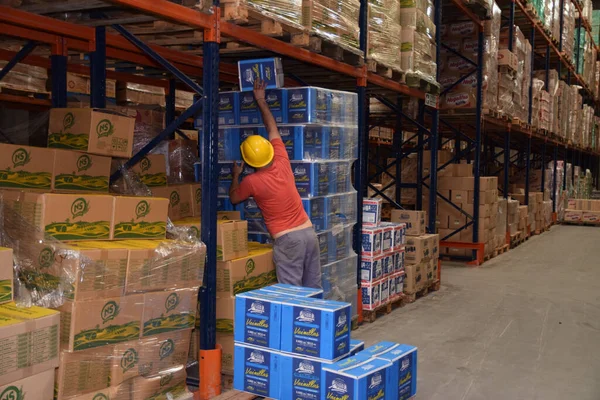 Buenos Aires Argentina Aug 2019 Warehouse Working People Food Warehouse — Stock Photo, Image