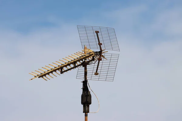 Primer Plano Una Antena Sobre Fondo Cielo — Foto de Stock