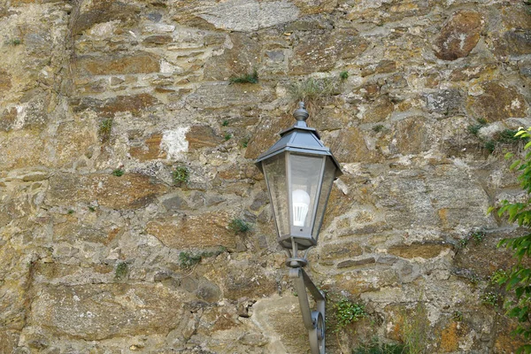 壁に取り付けられた装飾的な光 — ストック写真