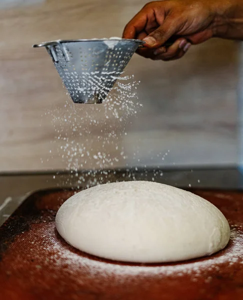 Primo Piano Cerchio Forma Pasta Fresca Pronta Essere Cotta — Foto Stock