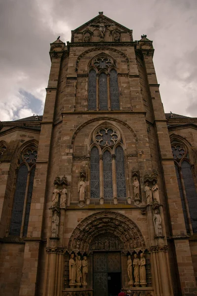 Eine Flache Fassadenaufnahme Der Liebfrauenkirche Trier Deutschland — Stockfoto