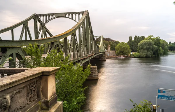 Potsdam Γερμανία Αυγούστου 2020 Potsdam Γερμανία Αυγούστου 2020 Γέφυρα Glienicker — Φωτογραφία Αρχείου