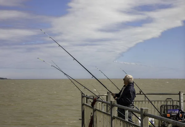 Southwold Royaume Uni Août 2020 Homme Pêche Bout Jetée Southwold — Photo