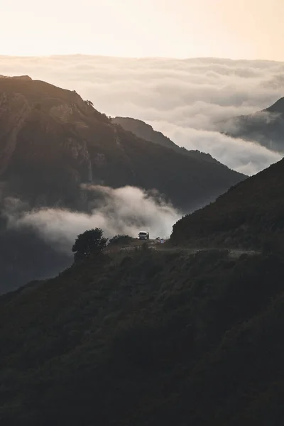 Vue Verticale Une Mer Nuages Sommet Des Montagnes Somiedo Parc — Photo