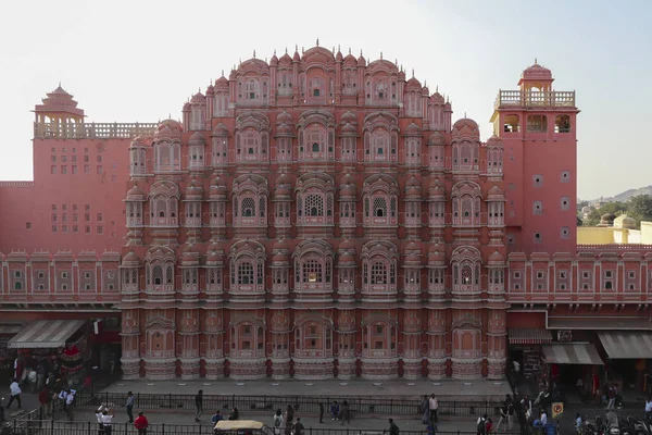 Egy Alacsony Szögletű Felvétel Hawa Mahal Palotáról Jaipurban Indiában — Stock Fotó