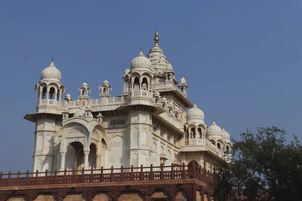 Nízký Úhel Záběru Chrámu Jaswant Thada Indickém Jodhpuru — Stock fotografie