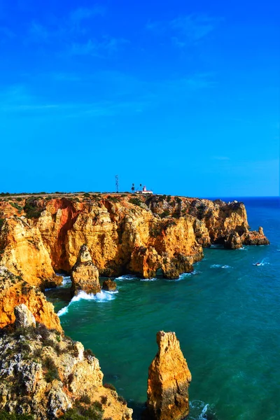 Pionowe Ujęcie Hipnotyzującego Widoku Wybrzeża Lagos Portugalia — Zdjęcie stockowe