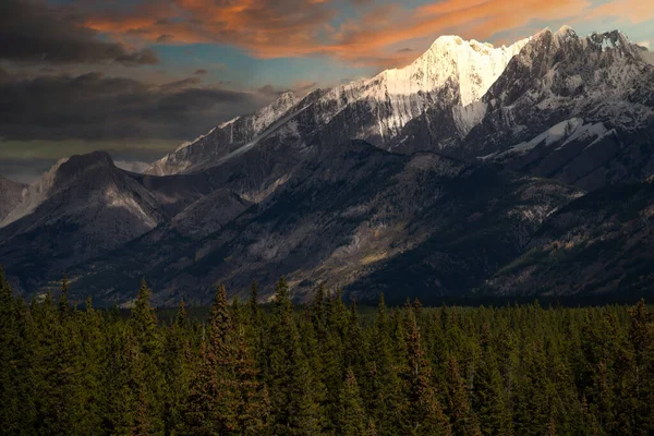 Bellissimo Scatto Del Parco Nazionale Del Banff — Foto Stock