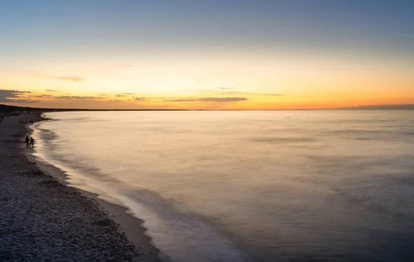 Eine Faszinierende Aufnahme Einer Wunderschönen Meereslandschaft Bei Sonnenuntergang — Stockfoto
