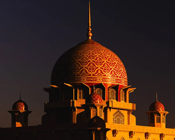 Cupola Della Moschea Putra Malesia Tramonto — Foto Stock