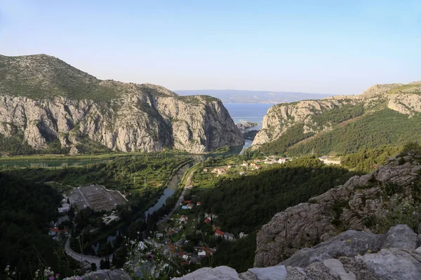 Beau Plan Canyon Embouchure Rivière Cetina Omis Vue Panoramique Haut — Photo