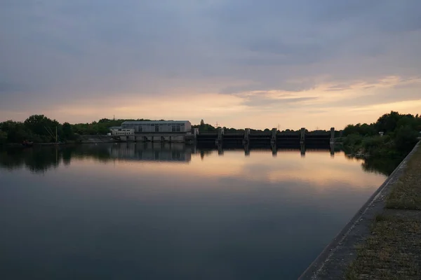 Fascynujący Widok Dunaj Pochmurne Popołudnie Bawarii Niemcy — Zdjęcie stockowe