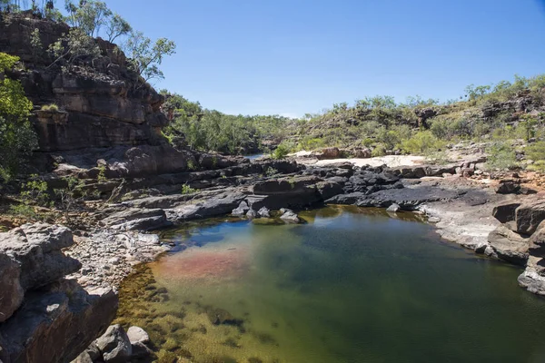 Hermoso Caudal Agua Principal Afluente Del Río — Foto de Stock