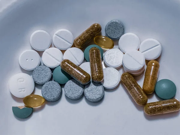 Egy Közelkép Kapszulákról Tablettákról — Stock Fotó