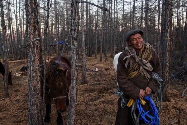 Ulgii Mongolia 2019年7月1日 蒙古人的生活方式和文化 你可以看到那里有蒙古族的村庄和文化生活方式还有猎鹰者 — 图库照片