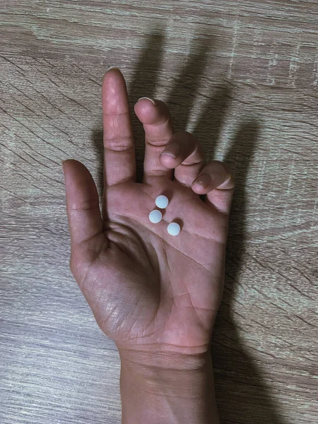 Vertical Closeup Shot Person Hand Pills — Stock Photo, Image