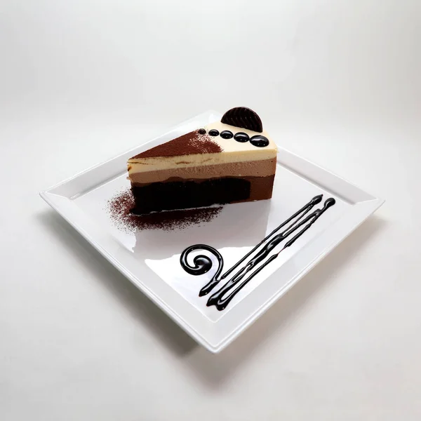 Крупный План Вкусного Сливочного Шоколадного Чизкейка Тарелке — стоковое фото