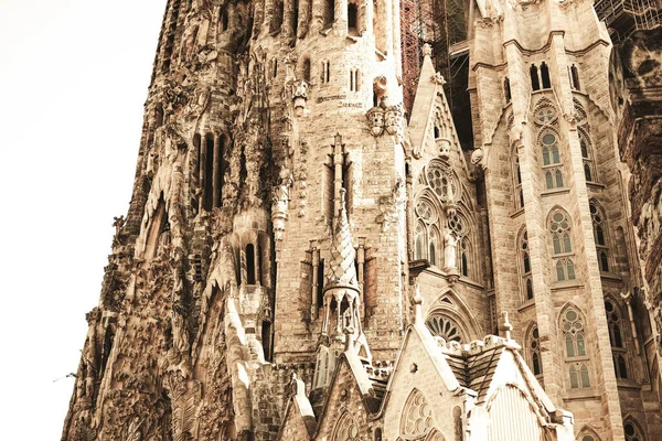 Close Templo Expiatório Sagrada Família Localizado Barcelona Durante Dia — Fotografia de Stock