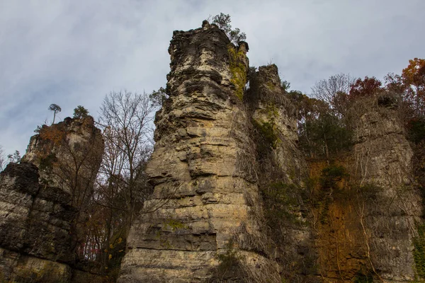 Der Natürliche Kaminberg Unter Einem Bewölkten Himmel Virginia Usa — Stockfoto