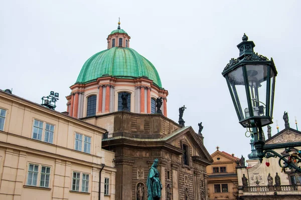 Praga Republika Czeska Listopada 2019 Zewnątrz Kościoła Franciszka Asyżu Pradze — Zdjęcie stockowe