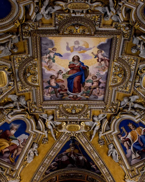 Vue Verticale Des Peintures Sculptures Basilique Papale Santa Maria Maggiore — Photo