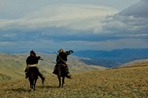 Ulgii Mongolia Sep 2019 Мисливці Орлами Монголії Портретні Фотографії Горах — стокове фото