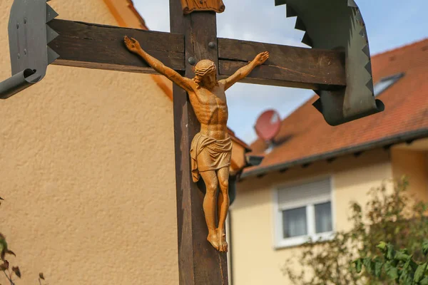 Une Ancienne Sculpture Bois Jésus Christ Sur Une Croix — Photo