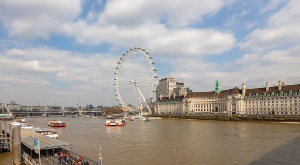 Панорамный Снимок London Eye Lambeth — стоковое фото