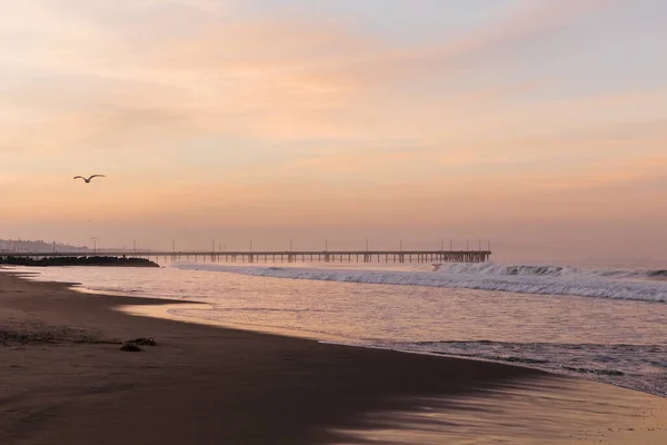 Stare Molo Plaży Wenecji Kalifornii Podczas Zachodu Słońca — Zdjęcie stockowe