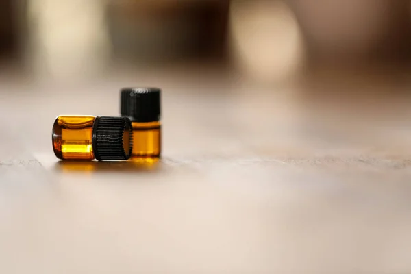 Shallow Focus Shot Essential Oil Bottles Table — Stock Photo, Image