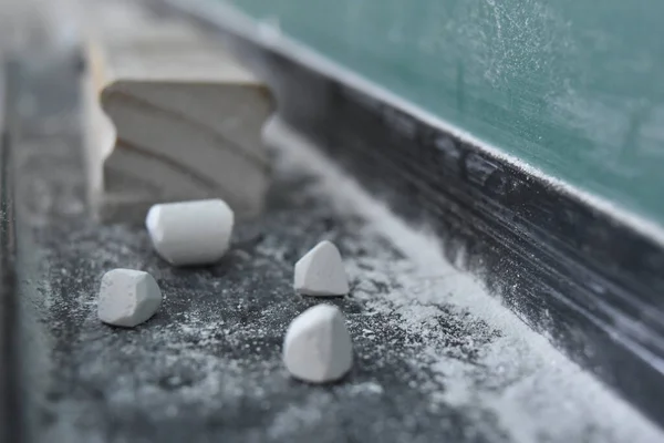 Blackboard Gum Met Zijn Schoolbord Krijt Geeft Aan Dat Hij — Stockfoto