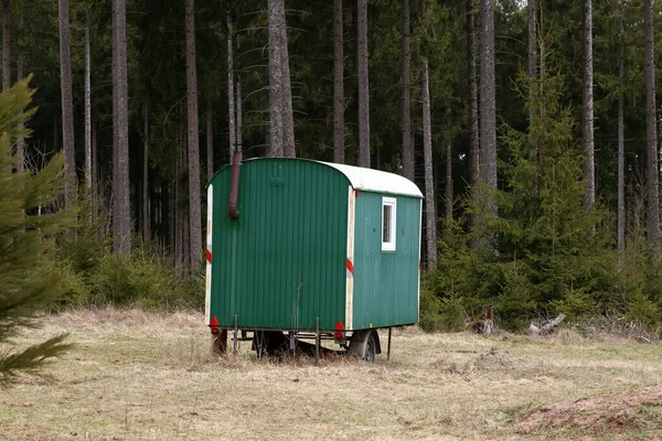 Nahaufnahme Einer Mobilen Holzfällerhütte Wald — Stockfoto