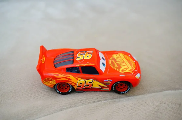 Debina Poland Aug 2020 Disney Pixar Lightning Mcqueen Leksakslopp Bil — Stockfoto