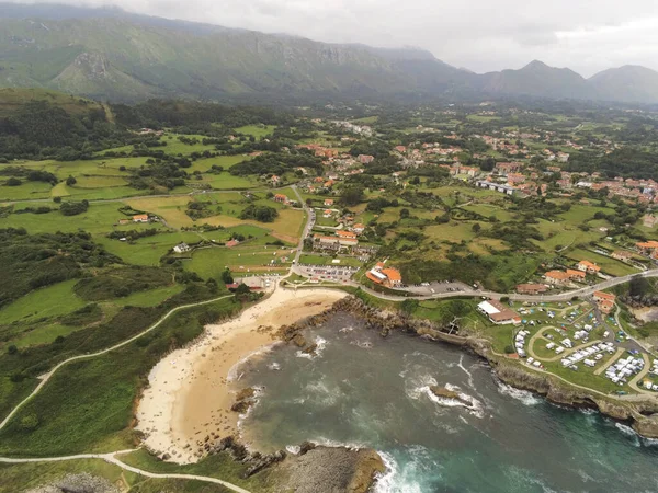 Luftaufnahme Eines Strandes Mit Felswänden Asturien Spanien — Stockfoto