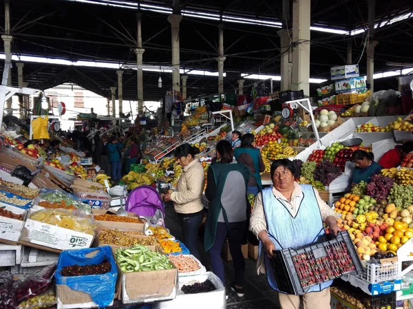 Cusco Peru Jan 2017 쿠스코 산페드로 시장의 과일과 — 스톡 사진