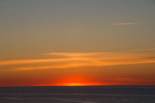 Mesmerizing Sunset Colorful Clouds Reflecting Sea — Stock Photo, Image