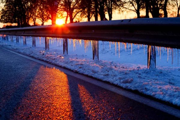 Ein Schöner Schuss Sonne Einem Kalten Winterabend — Stockfoto