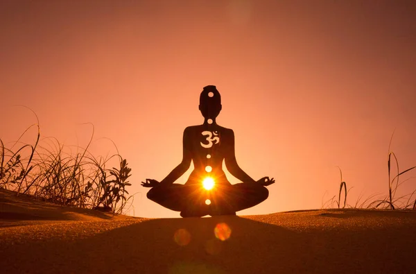 Silhouette Person Doing Yoga Root Chakra Symbol — Stock Photo, Image