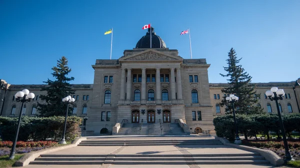 Uma Bela Vista Fachada Edifício Legislativo Saskatchewan Regina Canadá — Fotografia de Stock