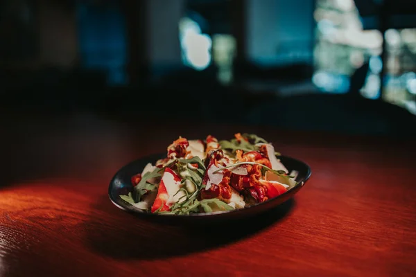 쇠고기 베이컨 양상치 재료로 맛있는 요리를 즉석에서 — 스톡 사진