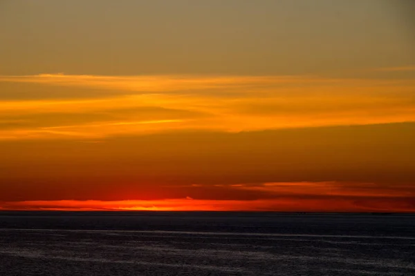 Mesmerizing Sunset Colorful Clouds Reflecting Sea — Stock Photo, Image