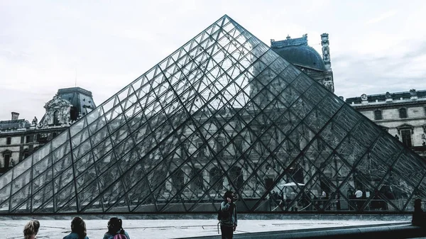 Primer Plano Del Museo Del Louvre París Francia —  Fotos de Stock