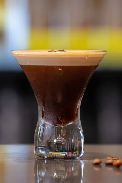 Ein Selektiver Fokusschuss Von Espresso Cocktail — Stockfoto