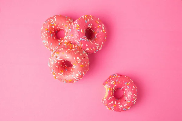 High Angle Shot Delicious Pink Donuts Pink Surface — Stock Photo, Image