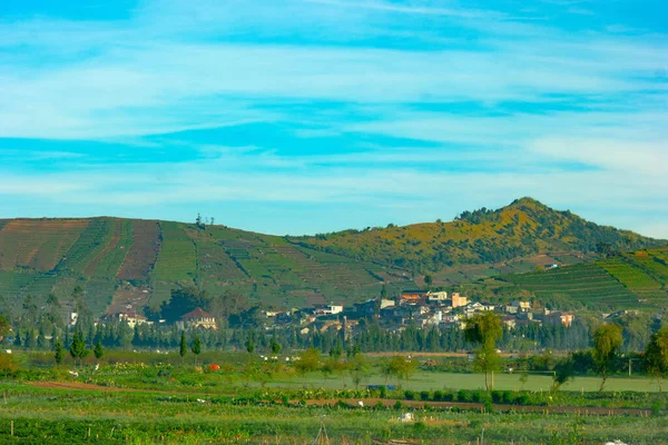 Sebuah Gambar Yang Indah Dari Kota Yang Jauh — Stok Foto