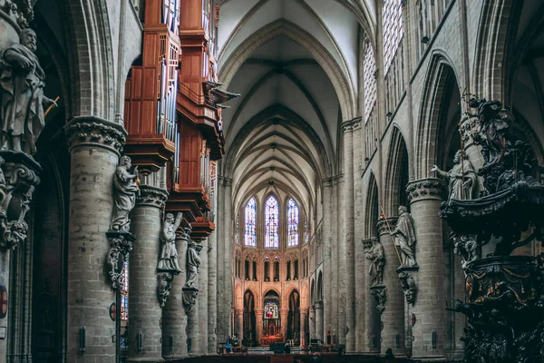 Brusel Belgie Února 2014 Katedrála Michala Gudly Nachází Kopci Treurenberg — Stock fotografie